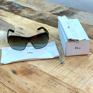Beautiful Christian Dior Sunglasses!